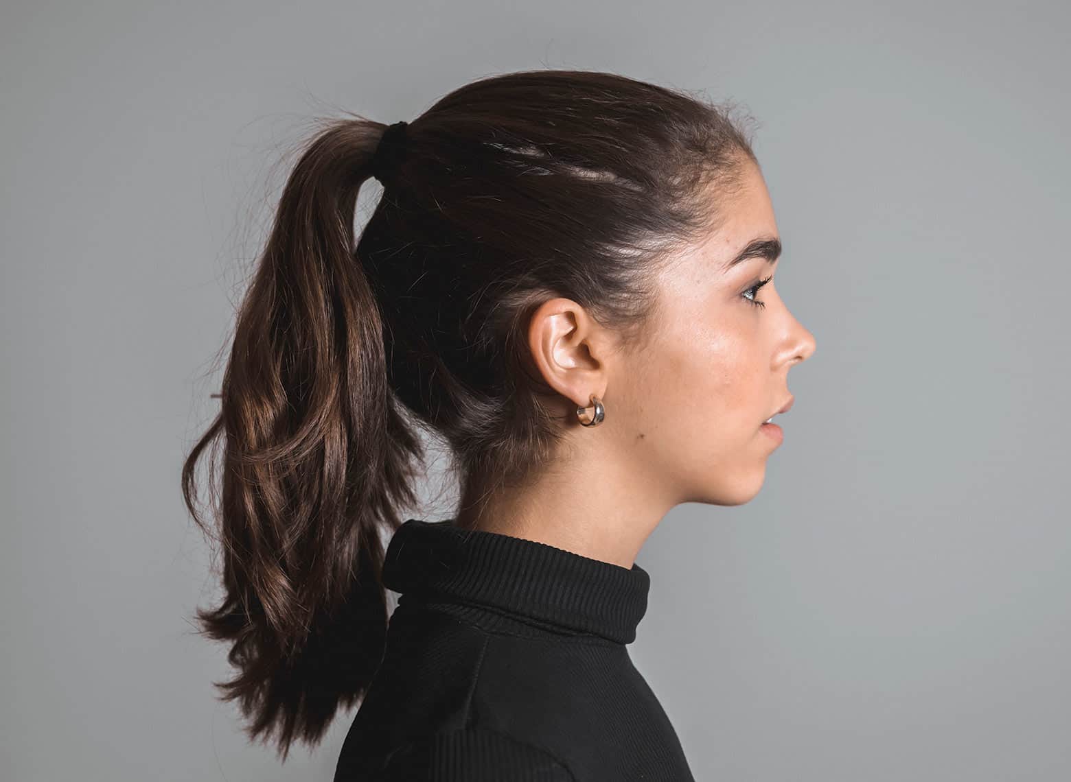 woman with classic ponytail